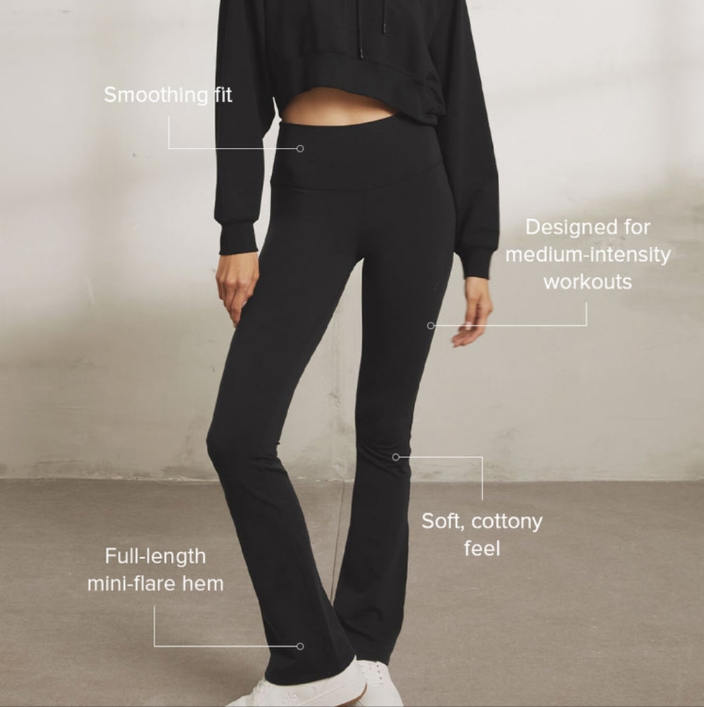Airbrush High-Waist Bootcut Legging